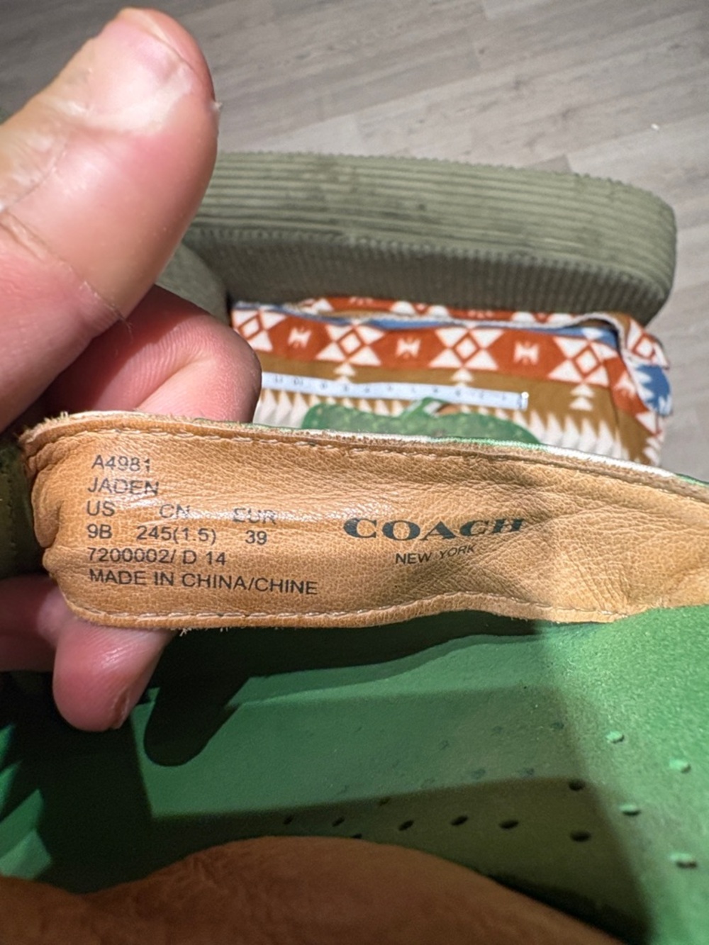 Coach Green Leather Thong Wedge Sandals - Picture 5 of 6
